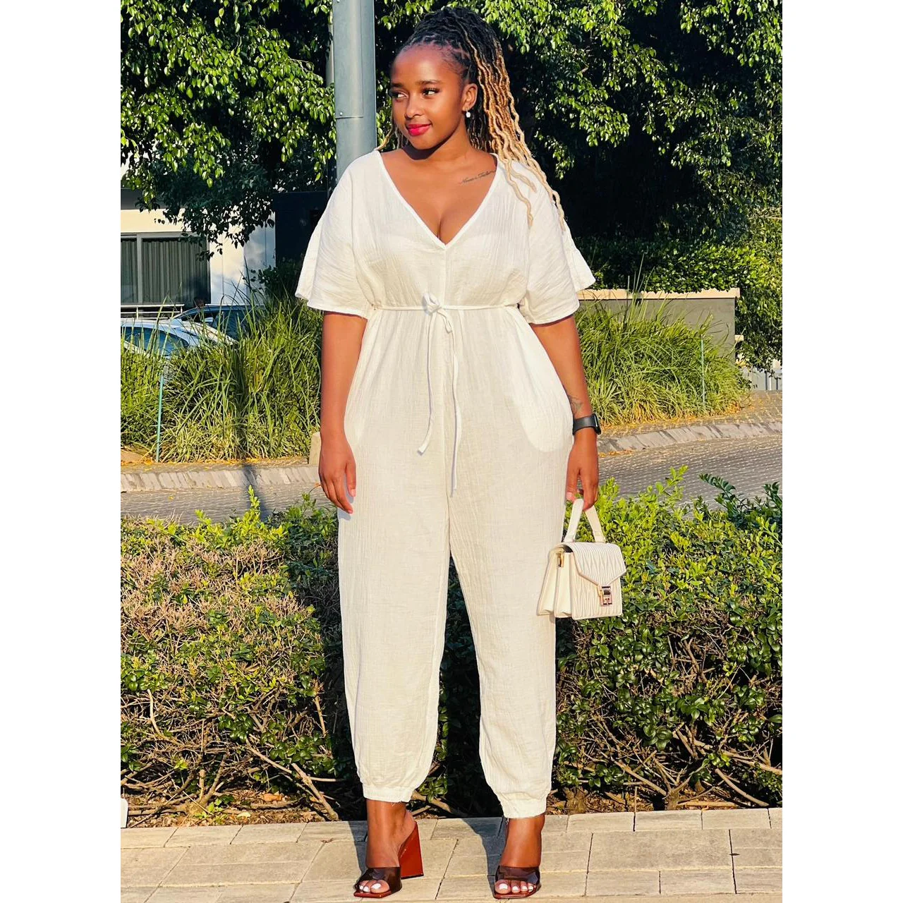 Solid Color High Waisted Short Sleeved Jumpsuit - Image 2