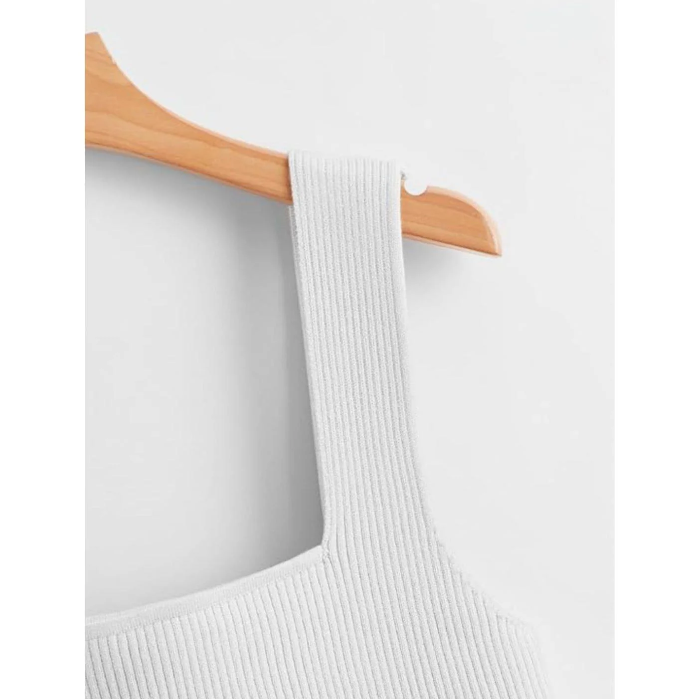 Solid Color Knitted Sleeveless Crop Top. - Image 8