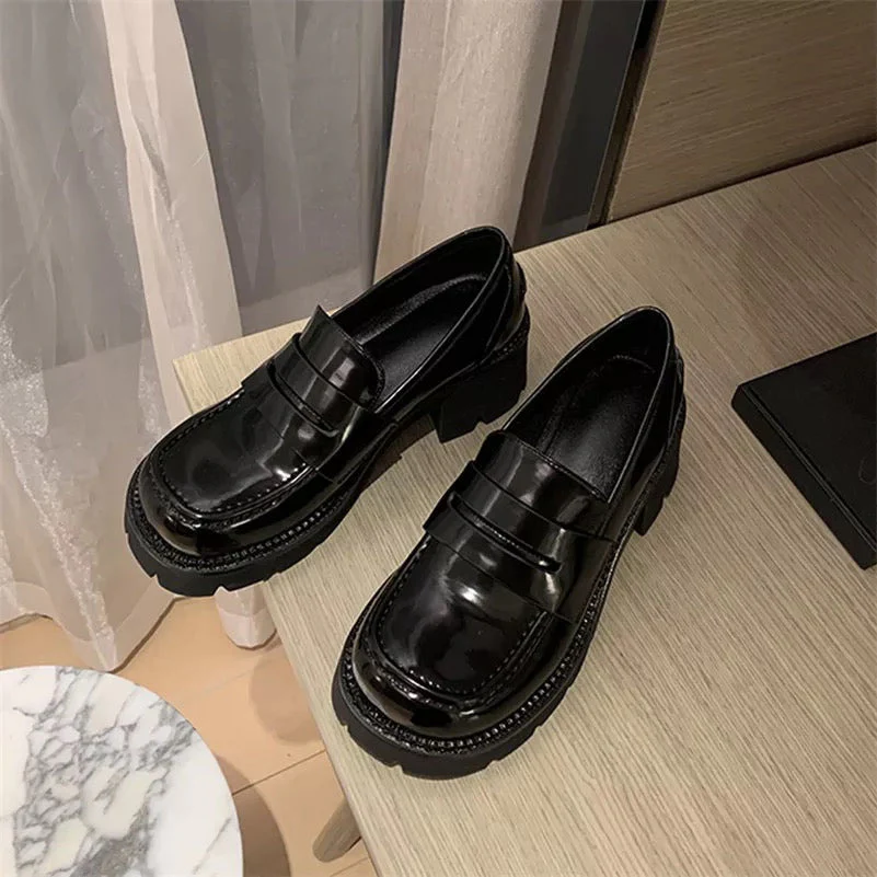 Square Toe Platform Oxford Chunky Heel Shoes - Image 2
