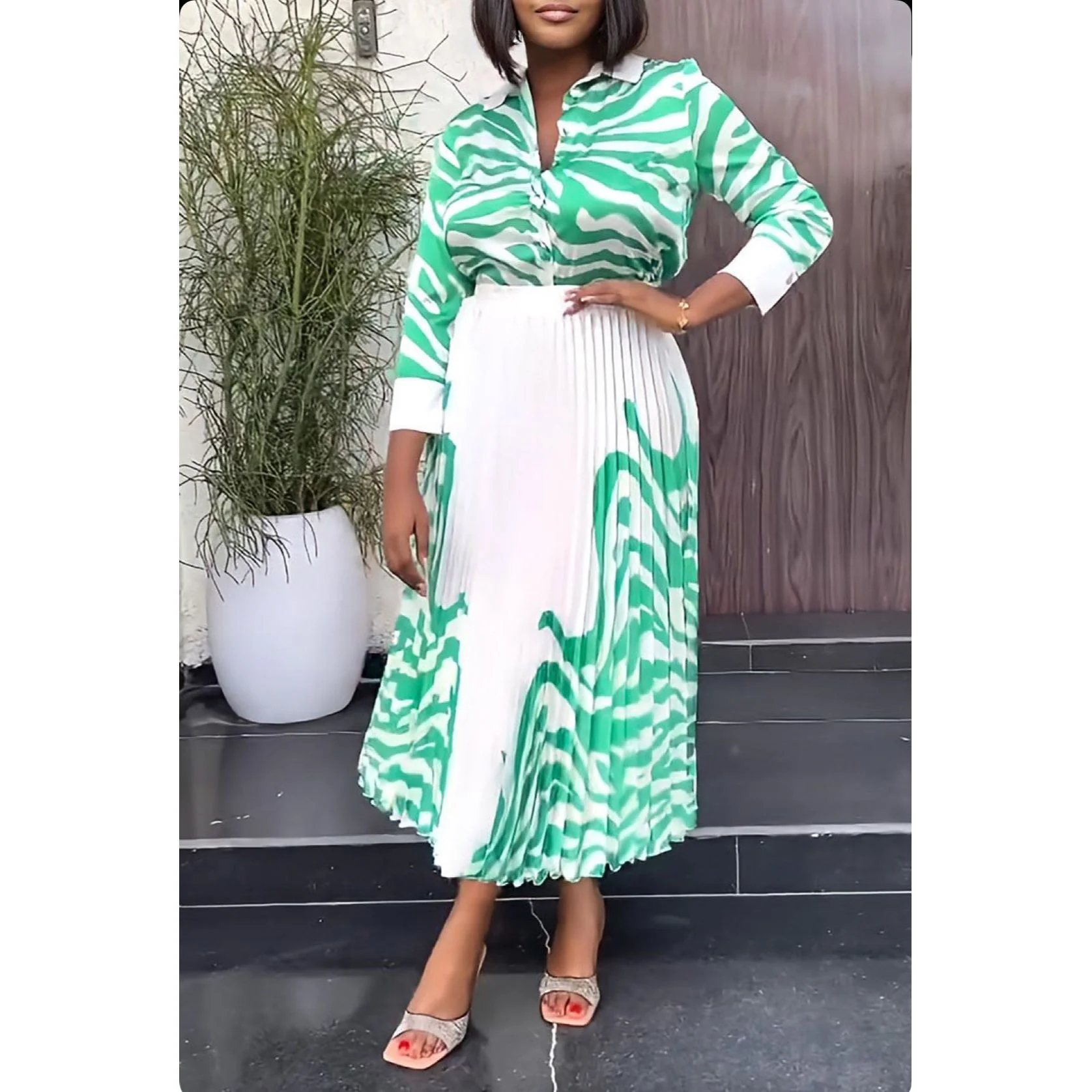 Dashiki Print Pleated Skirt and Shirt Set - Image 12