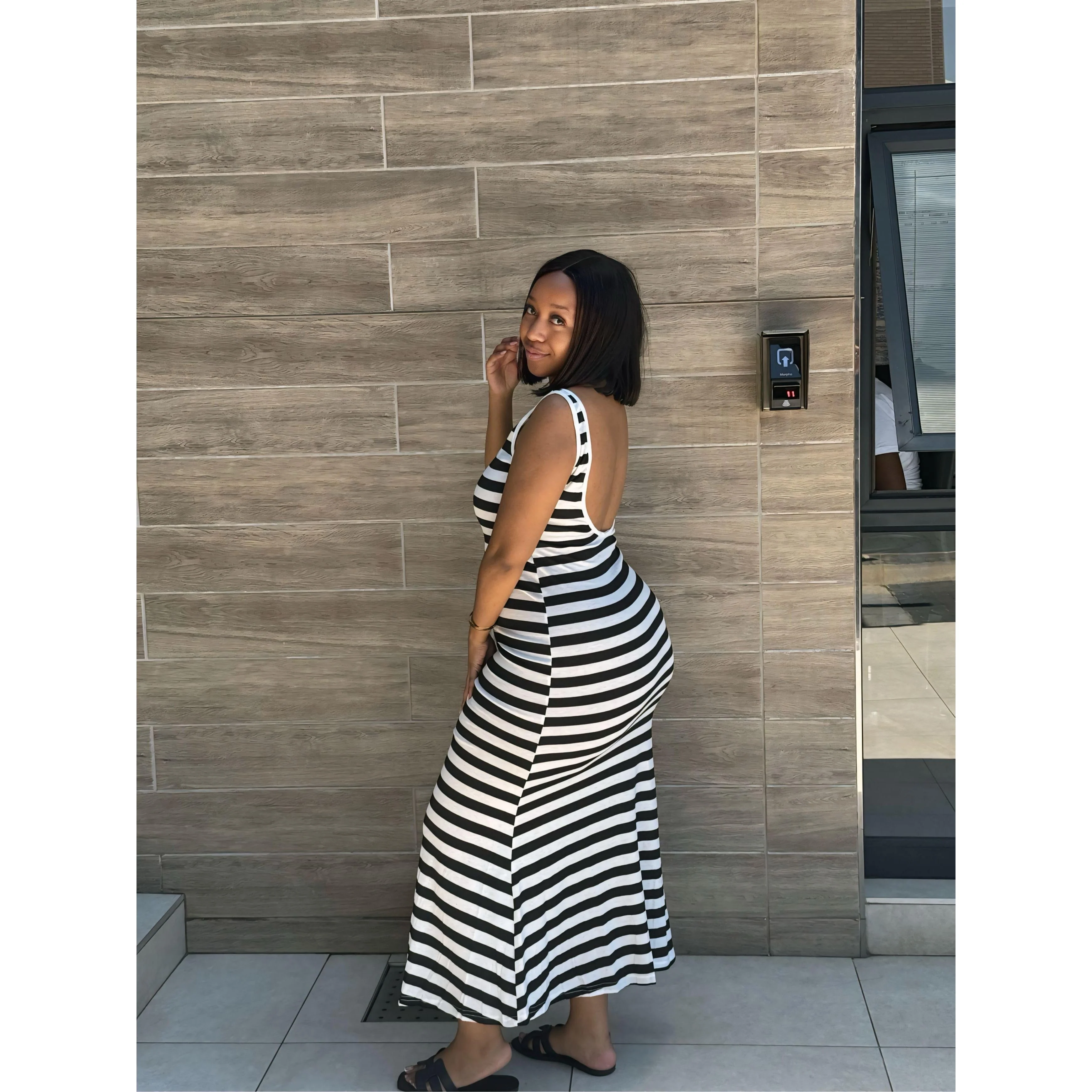 Striped Print Sleeveless Long Bodycon Dress. - Image 5