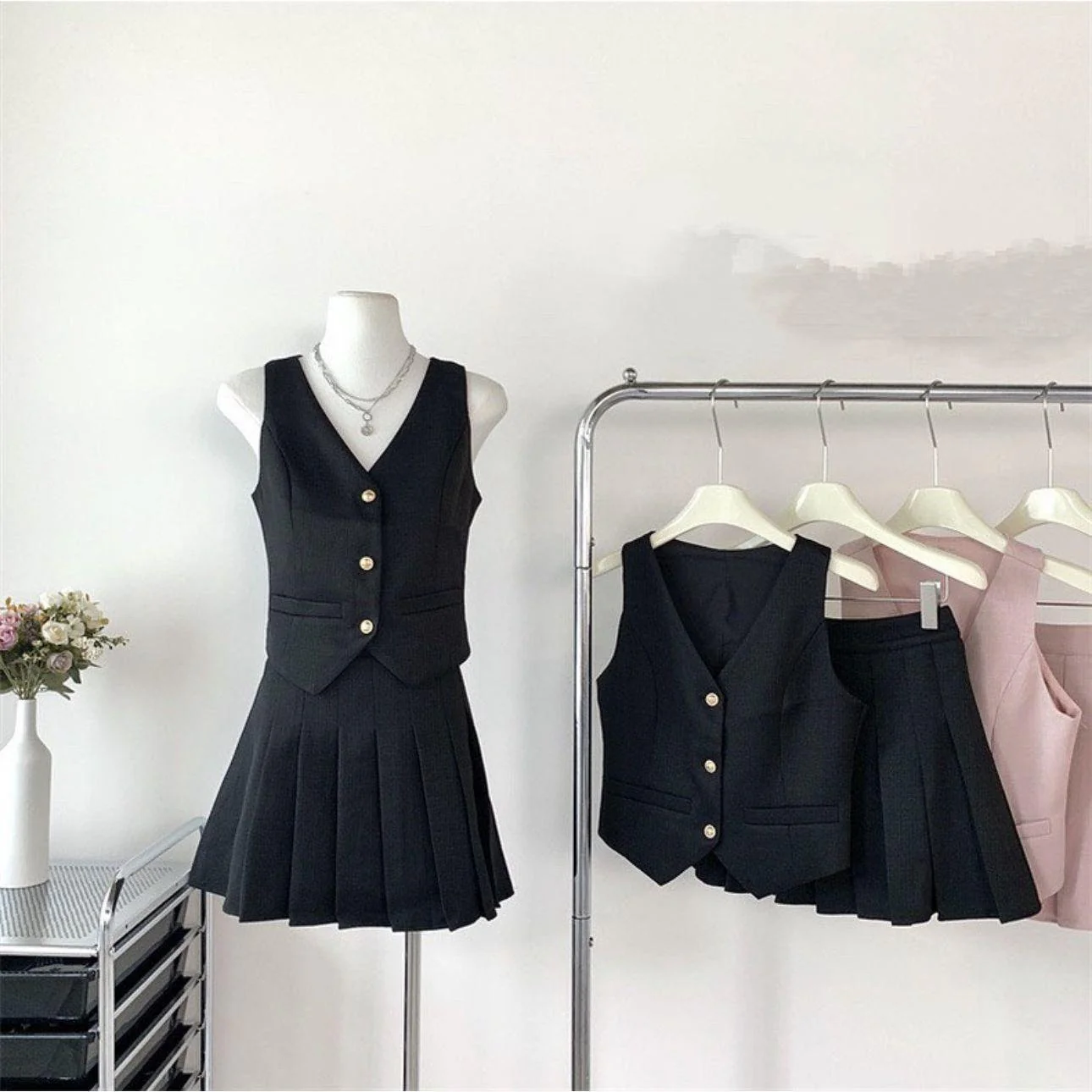 Suit Vest and pleated Mini Skirt Set - Image 8