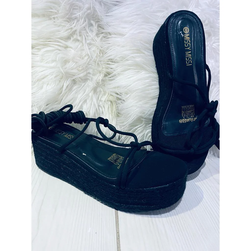Tie Leg Design Wedge Sandals - Image 6