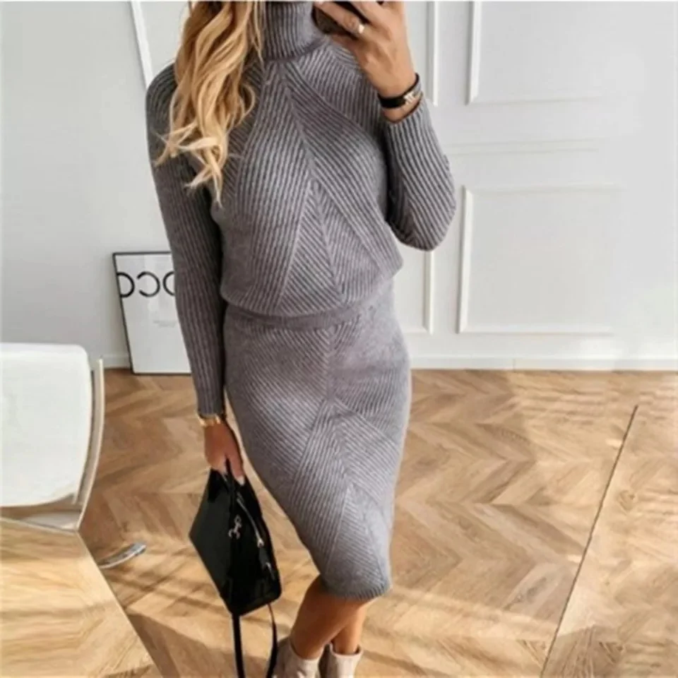 Turtleneck Two-piece Knitted Skirt - Image 7