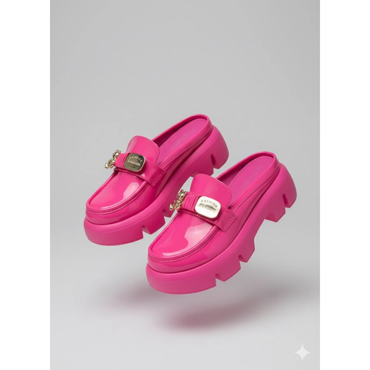 Vintage Glossy Flat Shoes - Image 4