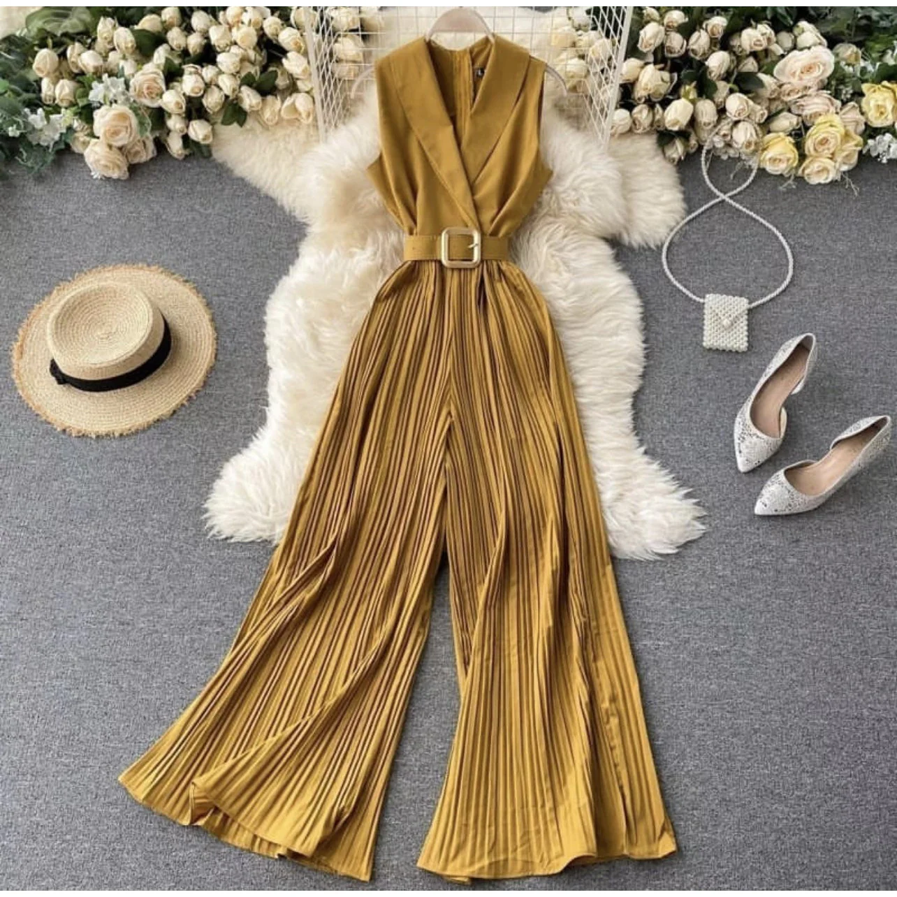 Vintage Sleeveless Wide Leg Jumpsuit - Image 3