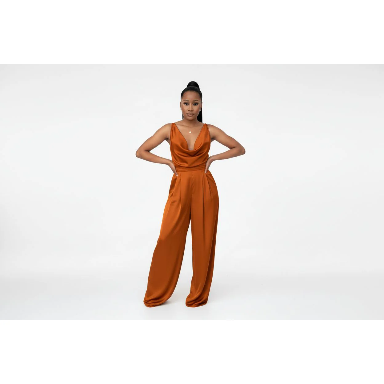 Women's Satin Cowl Neck Wide-Leg Set. - Image 6